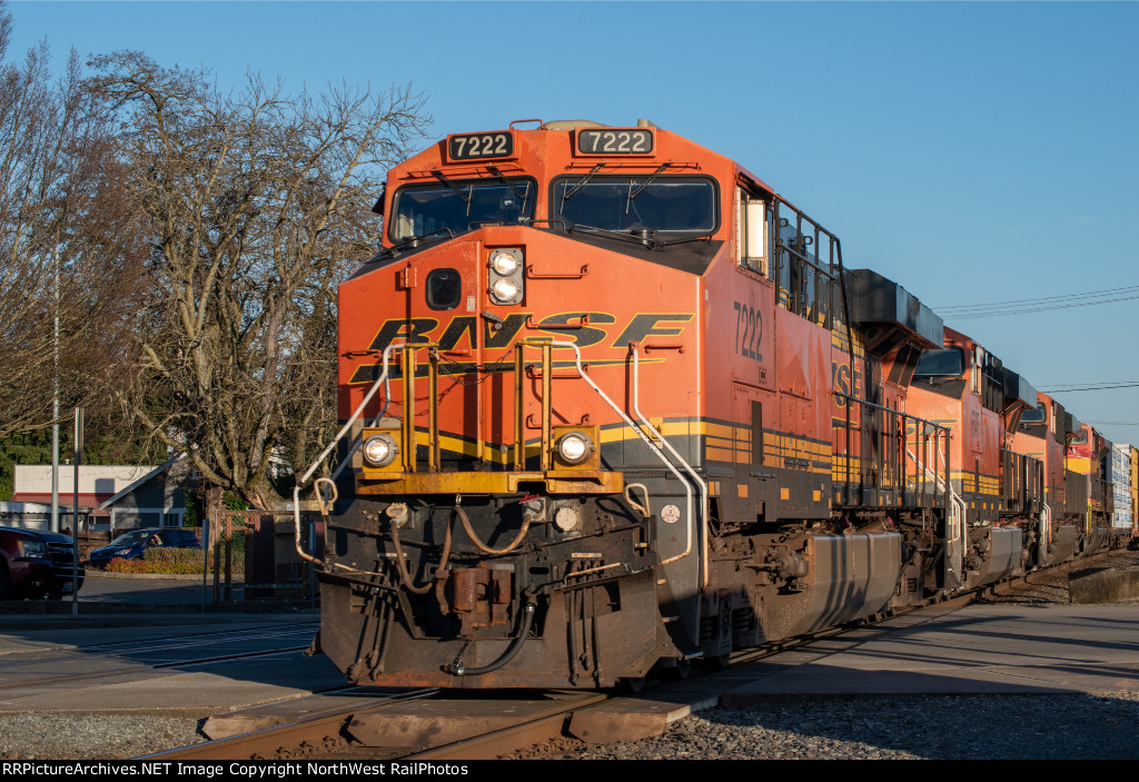 BNSF 7222